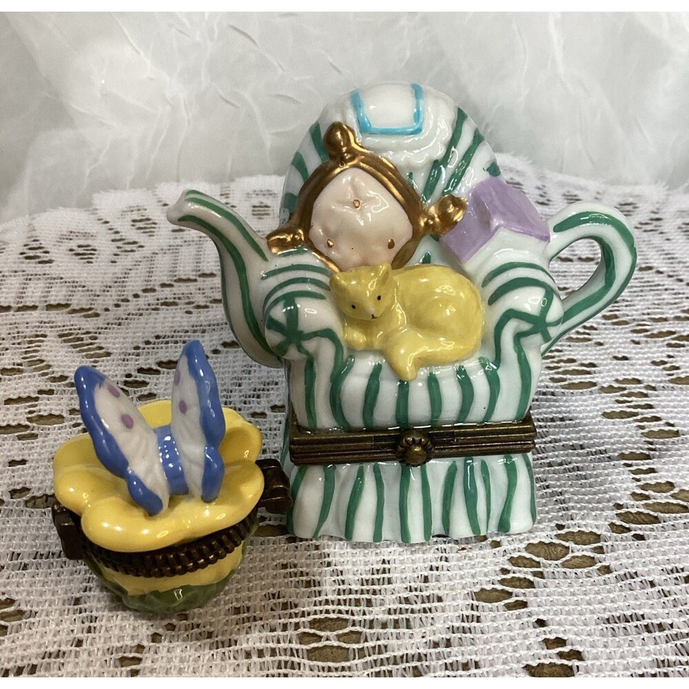 Midwest Cannon Falls Hinged Trinket Box Cat On Striped Teapot Chair & Butterfly